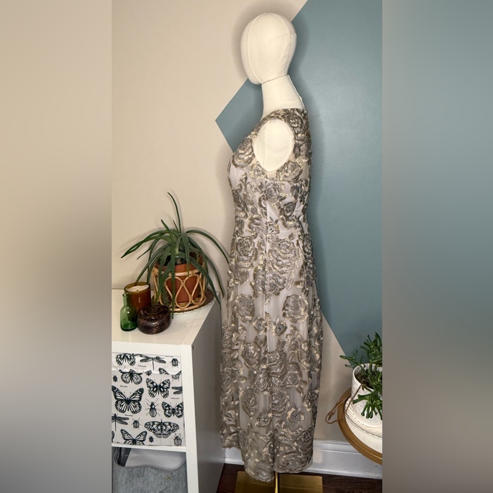 Hitherto Metallic Floral Embroidered Dress Gold Silver Fit Flare USA Made Sz 6 - Picture 3 of 13